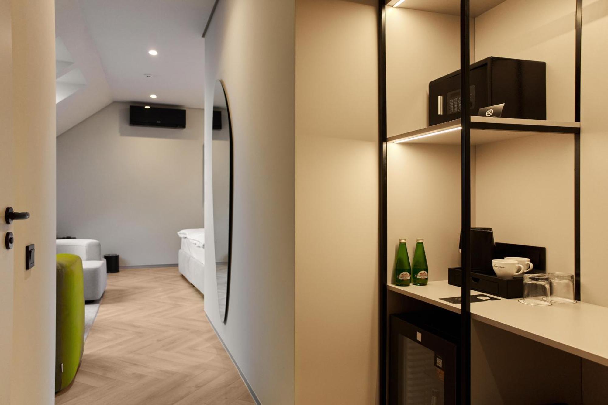 אוזהורוד Hotel Laudon חדר תמונה