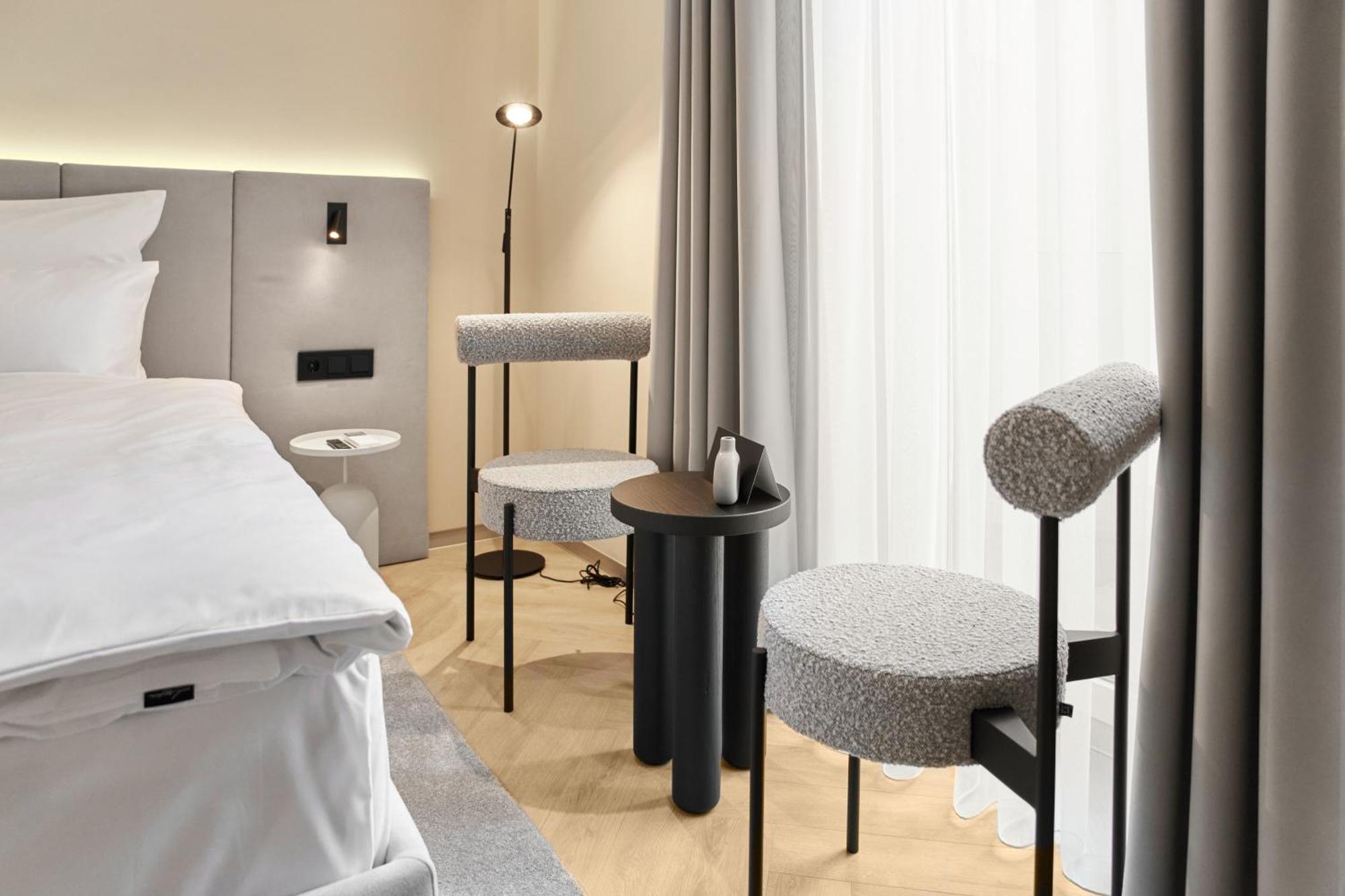 אוזהורוד Hotel Laudon מראה חיצוני תמונה