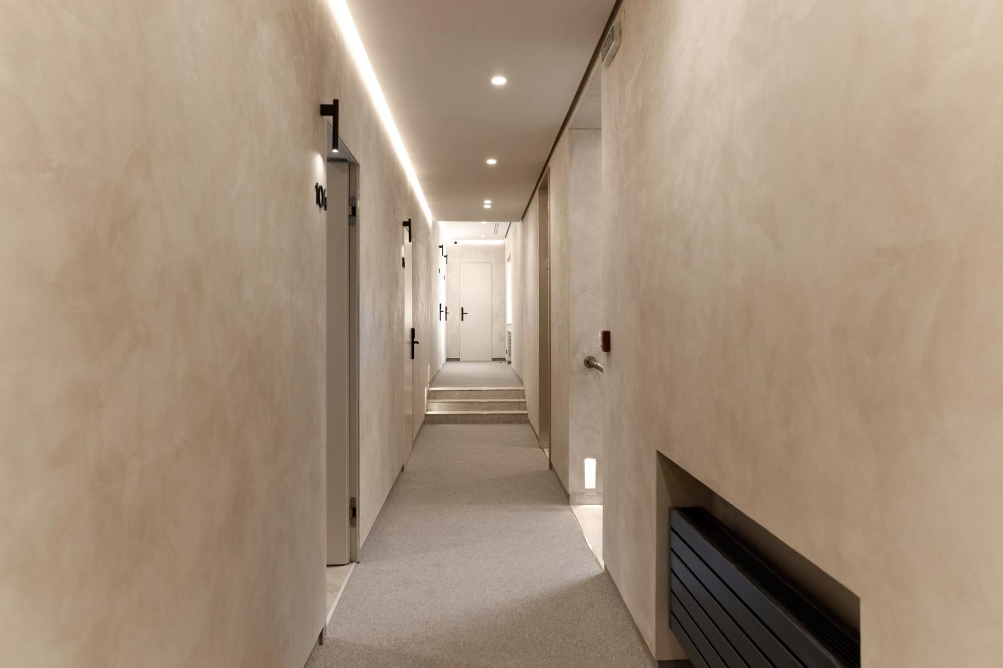 אוזהורוד Hotel Laudon מראה חיצוני תמונה